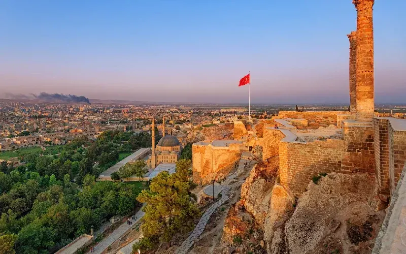 Sanliurfa Turchia: Tradizioni, Sapori e Storia Millenaria in Una Città